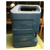Igloo 6 gal. Water container