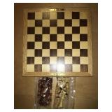 Oak chess board w/chess pcs. open 12"x12ï¿½