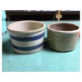2 Crocks - largest 6"x4ï¿½