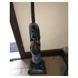 Eureka airspeed one vacuum, working no shipping