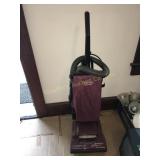 Hoover Runabout upright vacuum, working, no
