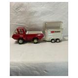 Tonka pickup w/ Stables  horse trailer 14"