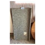 COUNTER TOP REMNANT 48 x 26