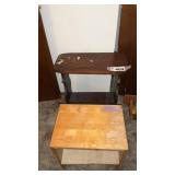 2 SMALL TABLES