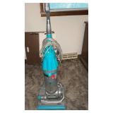 DYSON VACUUM