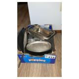 BAKING PANS