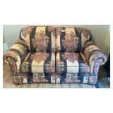 LOVE SEAT, MATCHES LOTS 429, 431