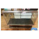 LIGHTED DISPLAY CASE 48 x 38 x 20