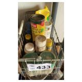 GARDEN CHEMICALS, WIRE BASKET