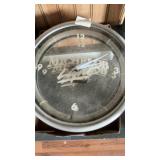 BATTERY OPERATED MICHELOB CLOCK