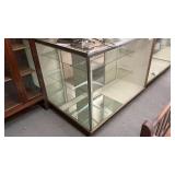 LIGHTED CORNER SHOW CASE 49 x 22 x 37.5