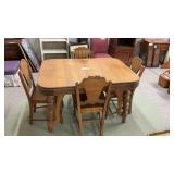 OAK TABLE, 4 CHAIRS