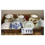 TEA SETS, SMALL PLATES