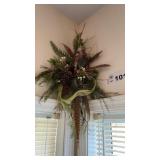 WOODSY FLORAL ARRANGEMENT