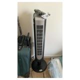 HOLMES FAN WITH REMOTE