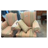 2 ARM CHAIRS