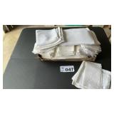 CLOTH NAPKINS