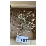 COLLECTORS SPOONS