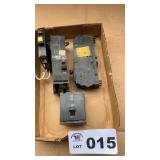 SQUARE D BREAKERS