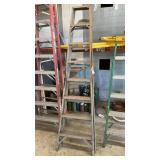 7 FT ALUMINUM LADDER