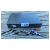 METAL ORGANIZER, FEW CONTENTS, 12 x 18