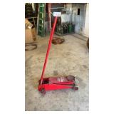 SNAP ON. 2 1/2 TON FLOOR JACK
