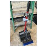 SMALLBROOM, SCOOPER