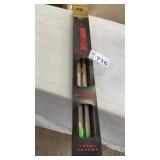 4 GOLD TIP 300 SPINE ARROWS