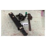 PUMP, REESE HITCH WITH ADAPTER, PIPE WRENCH