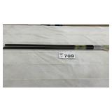 4 EASTON EPIC ARROWS, FEATHER DAMAGE, 30 LENGTH