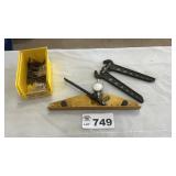 ARROW STRAIGHTING TOOL, BULLET POINTS,