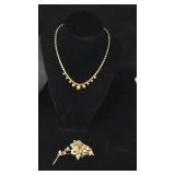 COSTUME JEWELRY NECKLACE & BROOCHE-stone missing