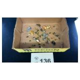 ASSORTMENT OF LAPEL PINS