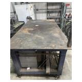 4X8 HEAVY WELDING TABLE WITH VISE
