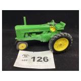 1/16 SCALE JOHN DEERE