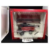 1/32 SCALE CASE IH AFX8010 COMBINE