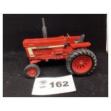 1/16 SCALE INTERNATIONAL 966