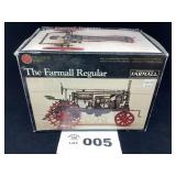 1/16 SCALE PRECISION SERIES FARMALL REGULAR