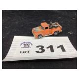 HOT WHEELS ORANGE TRUCK WITH MOTORCYCLES