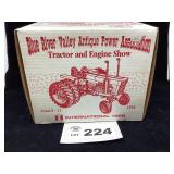 INTERNATIONAL 1468 BLUE RIVER VALLEY ANTIQUE