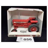 1/16 SCALE ERTL INTERNATIONAL 756