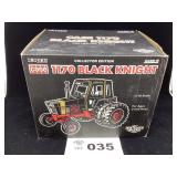 1/16 SCALE ERTL CASE 1170 BLACK KNIGHT COLLECTOR