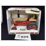 1/16 SCALE ERTL INTERNATIONAL 826