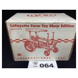INTERNATIONAL 1468 - LAFAYETTE FARM TOY SHOW