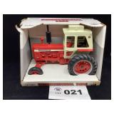 1/16 SCALE ERTL INTERNATIONAL 1456