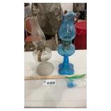 OIL LAMPS, 1 BROKEN SHADE