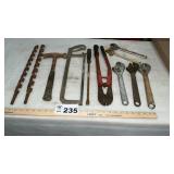 ADJUSTABLE WRENCHES, HAMMER, BOLT CUTTERS, TOOLS