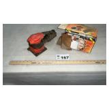 BLACK AND DECKER FINISHING SANDER
