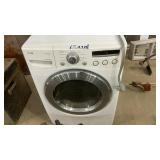 LG ELECTRIC CLOTHES DRYER, MATCHES LOT 417