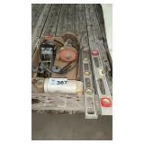 2 LEVELS, SMALL FLOOR JACK ( no front wheels ),